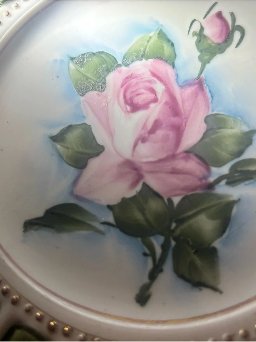 VINTAGE MILK-GLASS HAND PAINTED FLORAL MOTIF DECORATIVE PLATES COTTAGECORE!